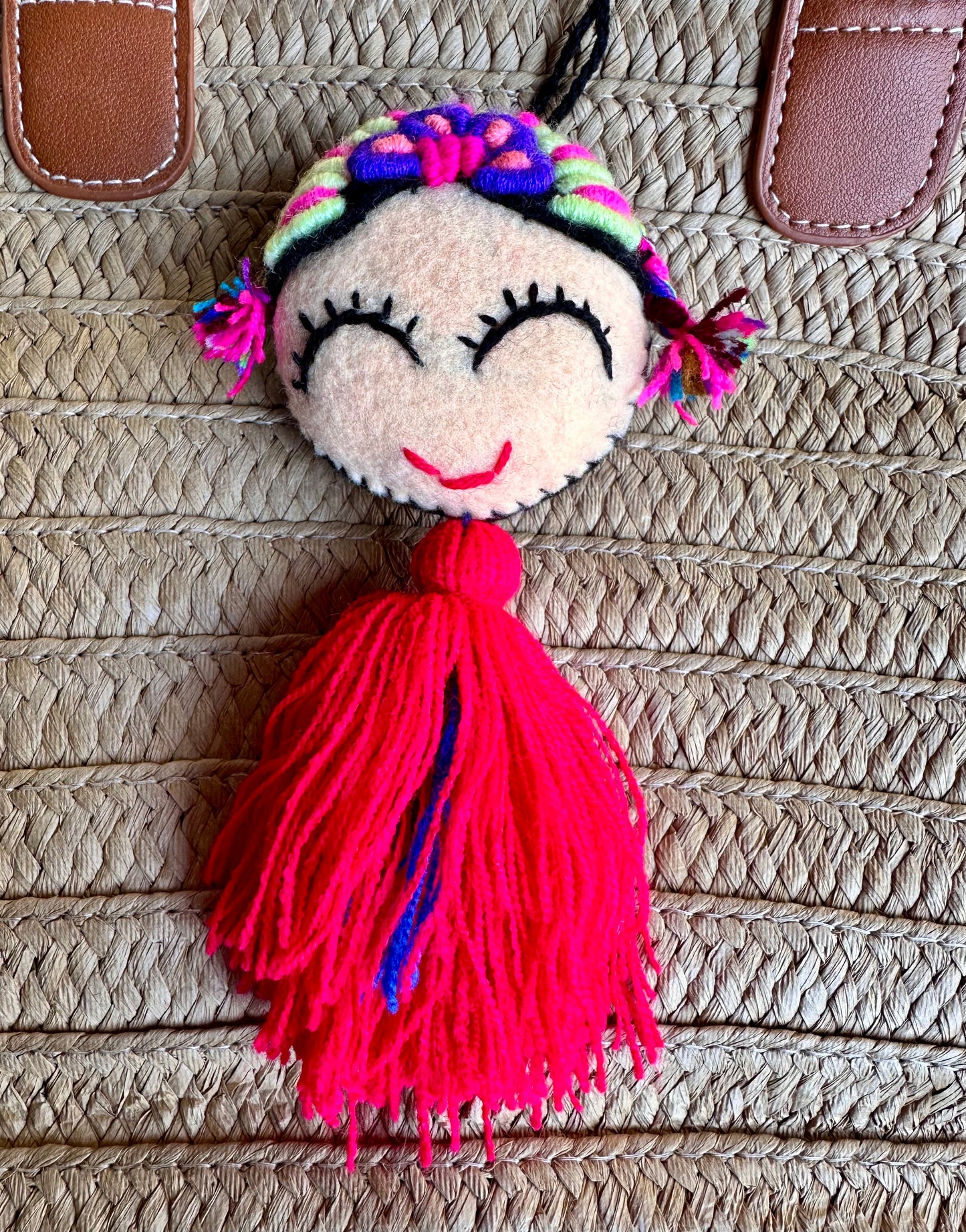 Frida Pom Pom Tassels