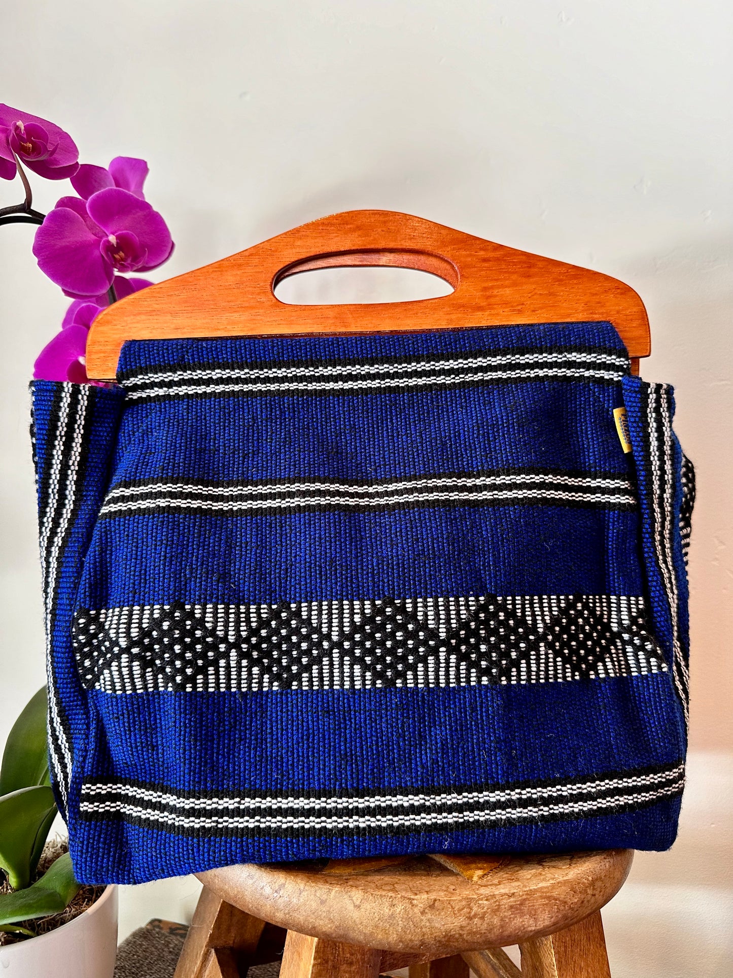 Woven Handbags w/ Wooden Handle